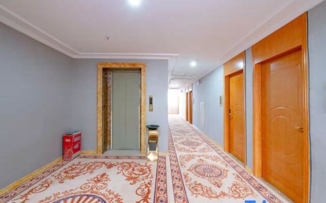 City Yinhao Hotel (Nanning 24 Middle School Beihu Subway Station)