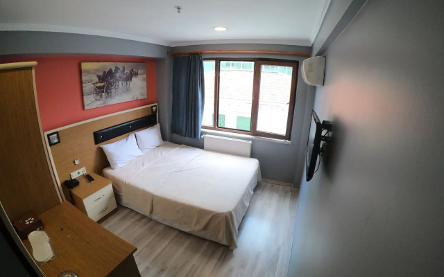 Naila Hotel