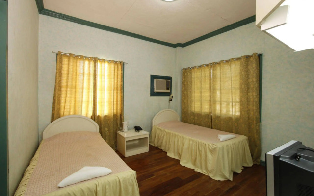 Villa Alzhun Tourist Inn and Restaurant