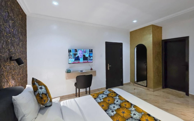Noble Lite Suites