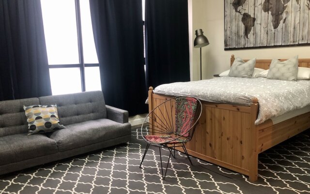 Bryant Park Studio Apartment next to Times Square