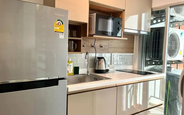 Top Floor One Br Apartment Between Patong hkt City