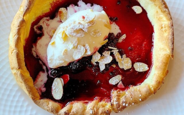 Otters Pond Bed & Breakfast