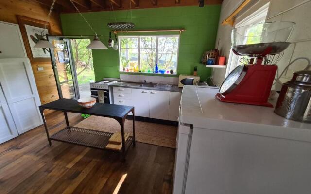 Spotted Gum Retreat at Mystery Bay