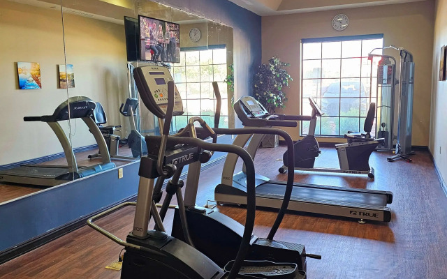 Comfort Inn & Suites Independence