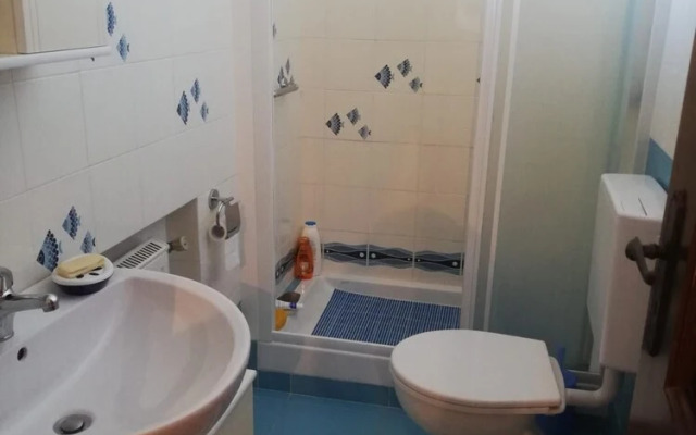 Strada Delle Colline 22