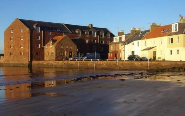 Harbourside Cottage