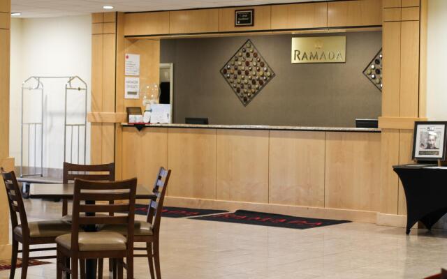 Ramada by Wyndham East Syracuse Carrier Circle