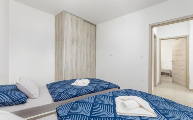 Beautiful Apartment in Pula With Wifi and 2 Bedrooms
