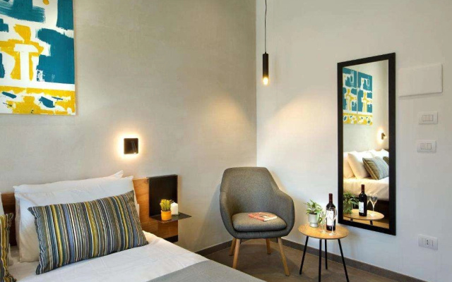 Mare Fuori Rooms