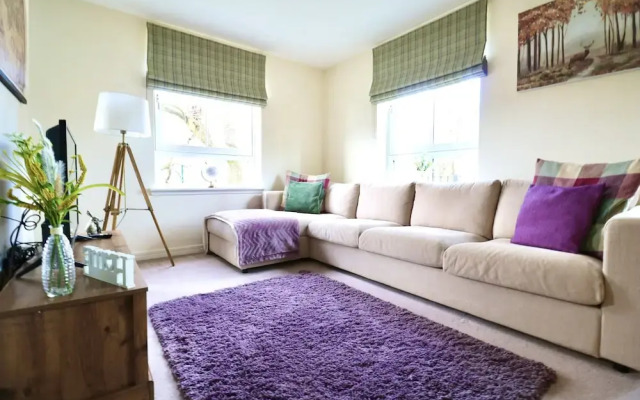 Lovely 2 Bedroom Apartment in Glasgow
