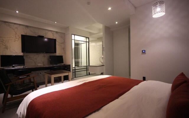 The Club Hotel Seomyeon