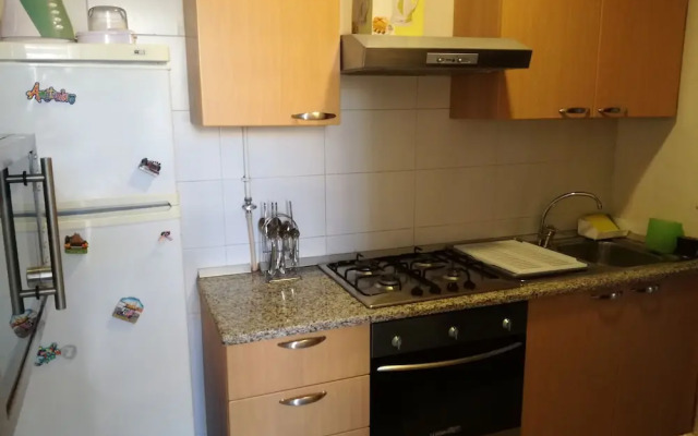 Cosy Apartment Tanit Center