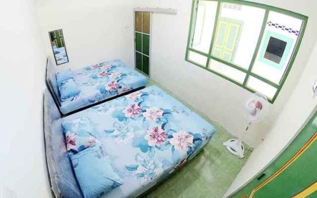 Ngadiwinatan Alleyway Guest House Jogja