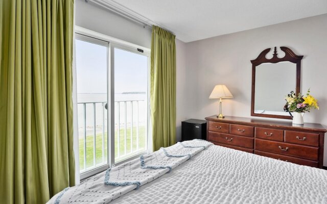 Second Floor East Standard Suite