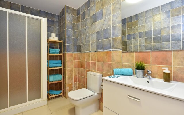Modern and New Apartment in Arinaga Playa 2B