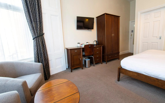 The Grosvenor Plymouth