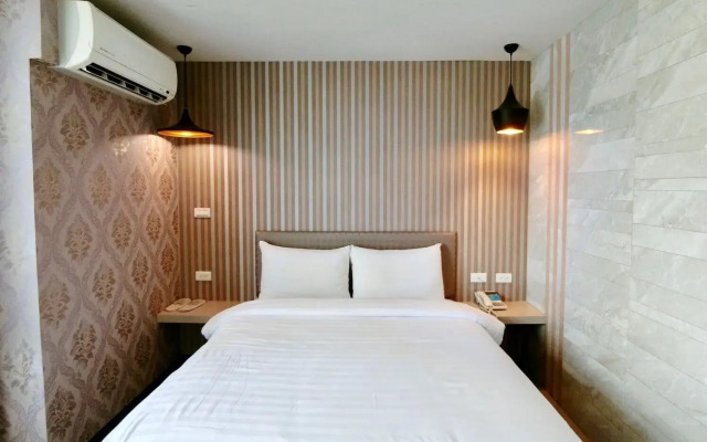 S&E Hotel
