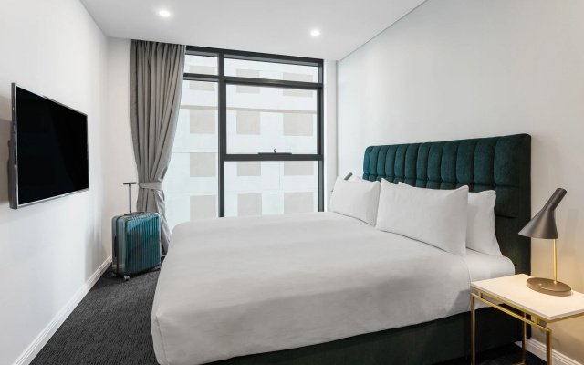 Meriton Suites Sussex Street – Guest Rooms – Sydney