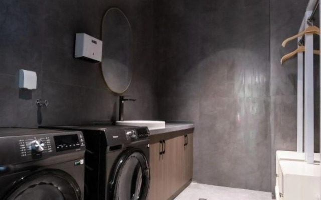 Jinyunlai Holiday Hotel