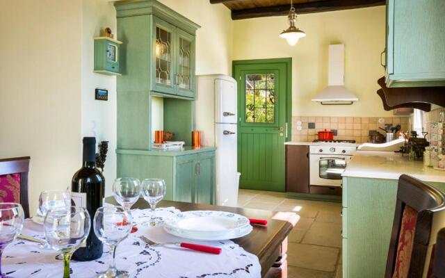 Country Villa Atheras