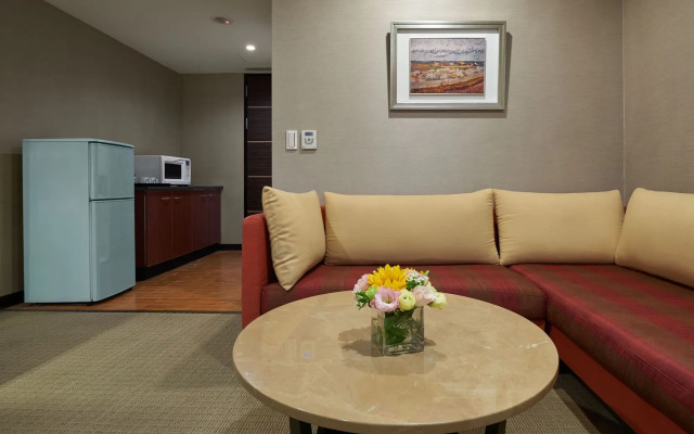 Sol Hotel