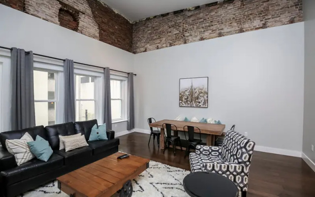 Printers Alley by YouRent