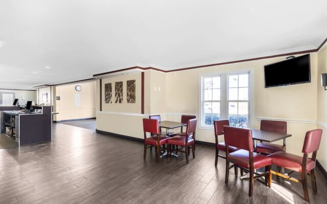 Red Roof Inn Tulsa Airport