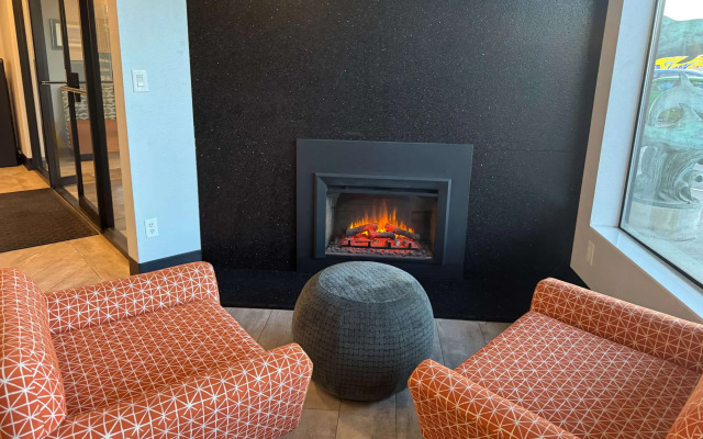 Edgewater Inn and Suites, Ascend Hotel Collection