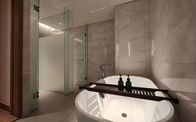 Ra Suites Simatupang