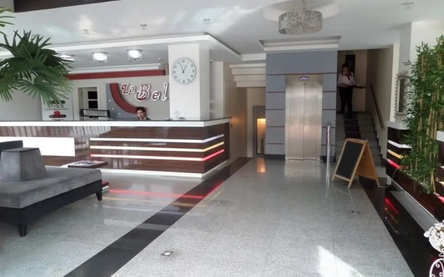 Hotel La Bella Soma