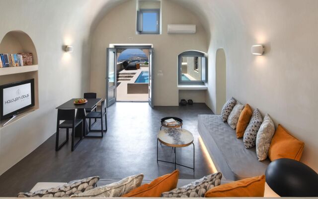 Halcyon Days Luxury Suites