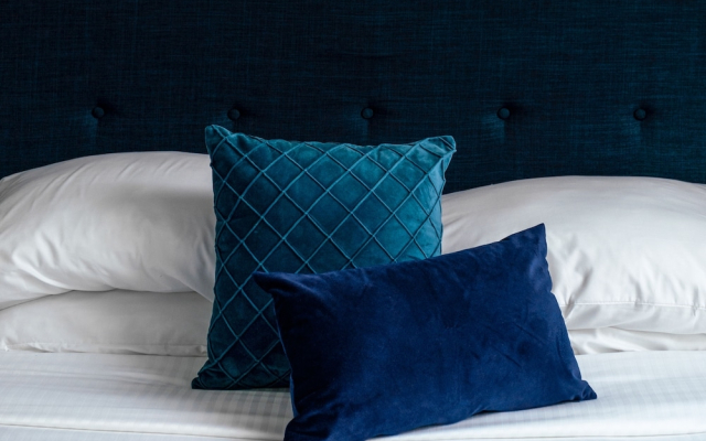 Downtown Pearl District Studios by Barsala