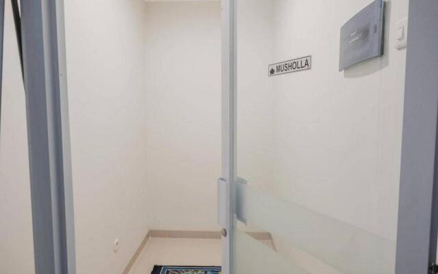 Reddoorz Plus Near Soekarno Hatta Airport Taman Mahkota