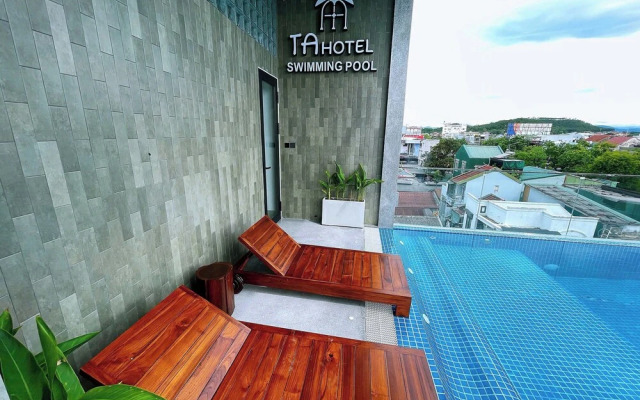 TA Hotel Hue City Center