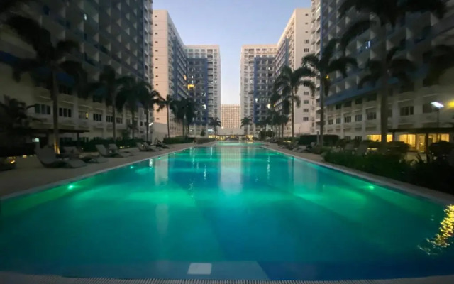 Madison's Place at Sea MOA