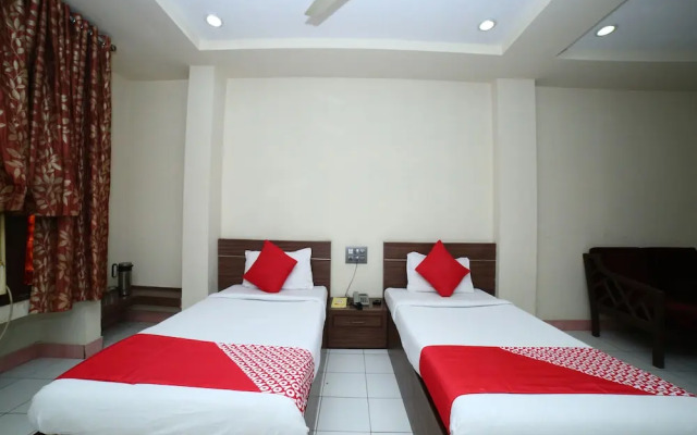 OYO 1067 Hotel Surbhi