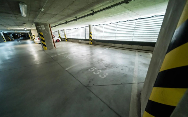 Comfy condo & FREE parking