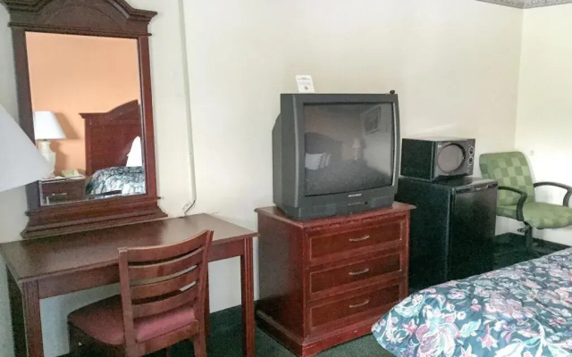 Motel 6 Calera AL