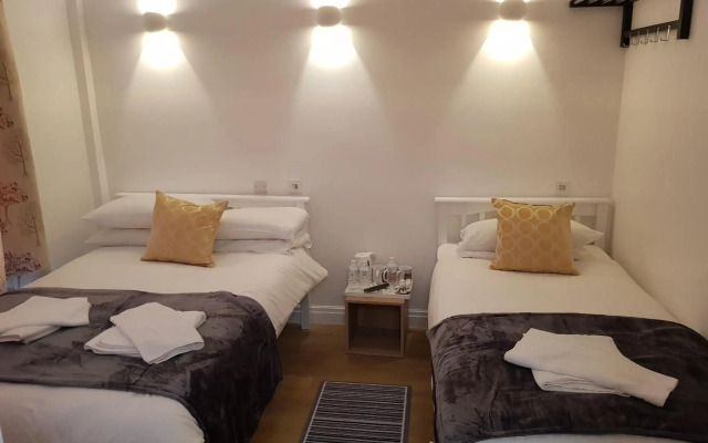 City London Hotel