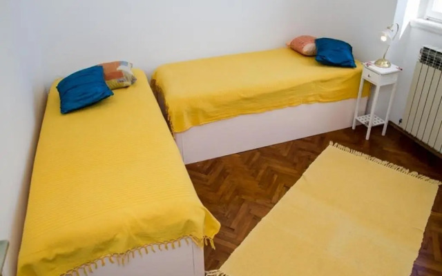 Apartment Gloria
