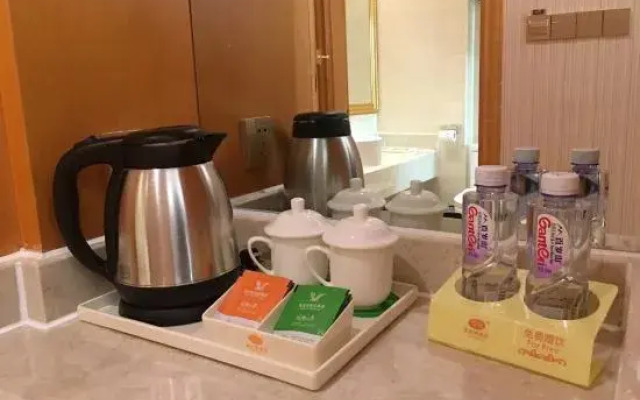 Vienna Hotel (Shaoguan Lechang Branch)