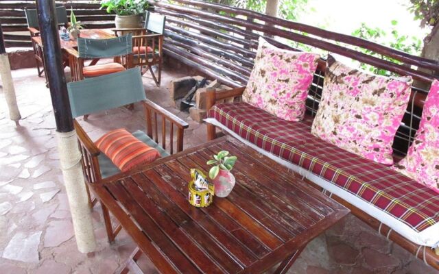 Amans Hotel