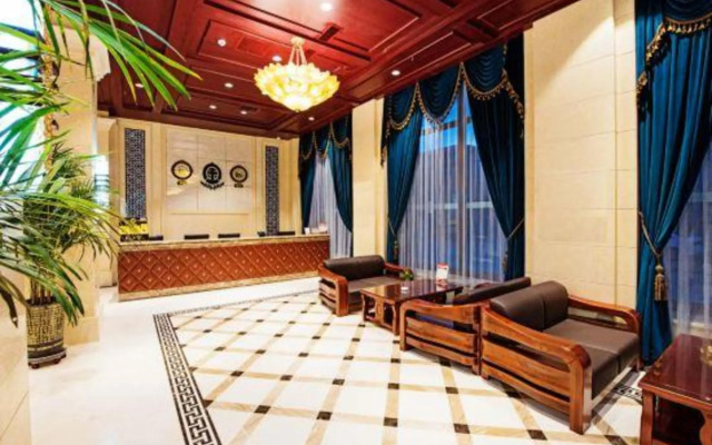 Xinwei Business Hotel