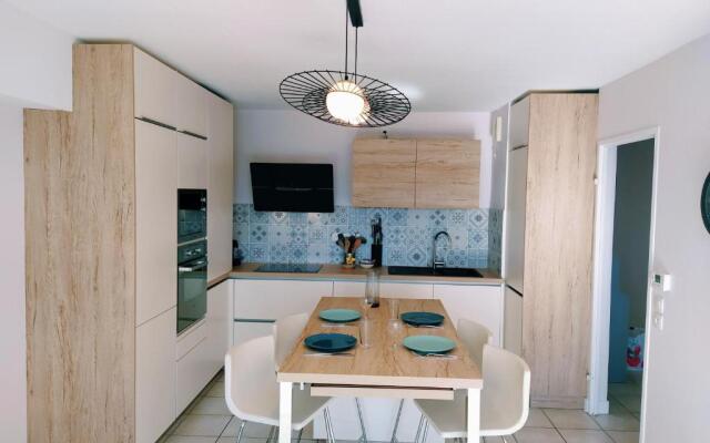 Le 5 SUD Anglet Piscine Parking WIFI