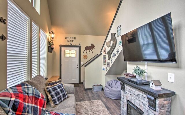Cozy Cabin - 5 Miles to Mt Rainier National Park!