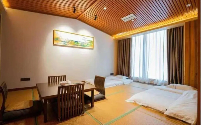 Chaozhou Taian Tang Ruiting Western Suburb Hot Spring Hotel