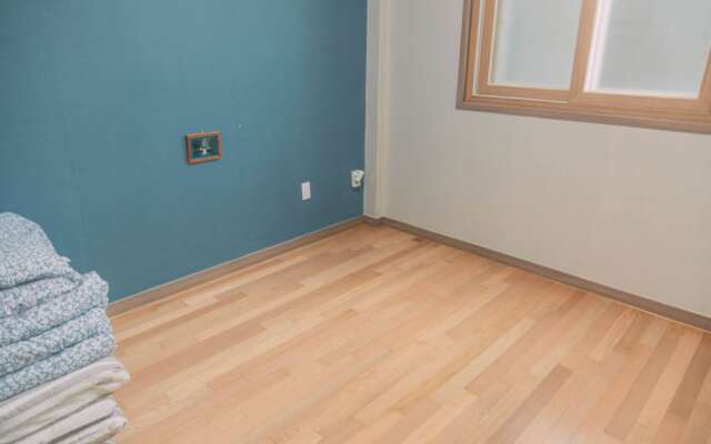 Talk Guest House - Hostel