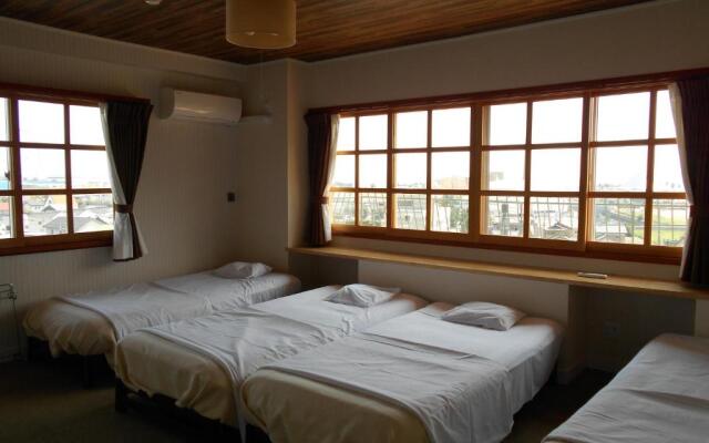 Gamagori Orange Pension