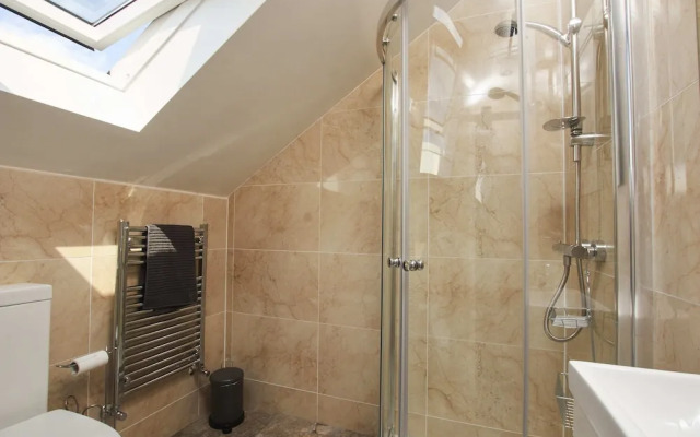 Homebird Property - Wilfrid House